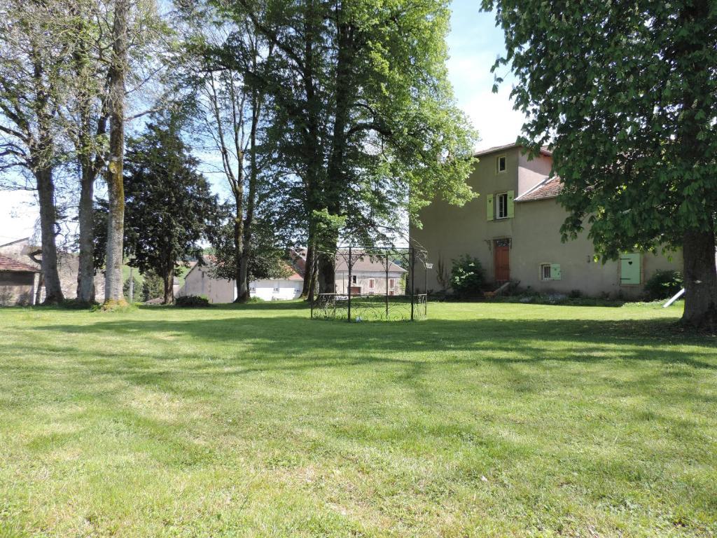 Le Jardin Des Lys Bed & Breakfast Gemmelaincourt Bagian luar foto