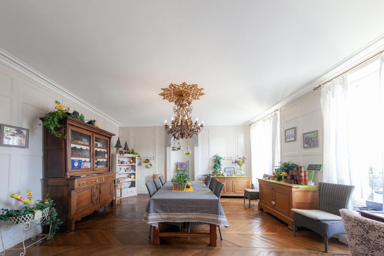 Le Jardin Des Lys Bed & Breakfast Gemmelaincourt Bagian luar foto