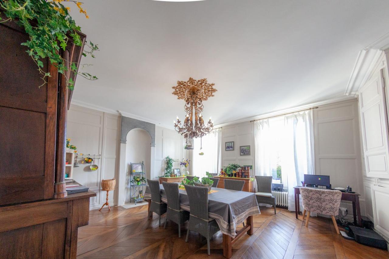 Le Jardin Des Lys Bed & Breakfast Gemmelaincourt Bagian luar foto