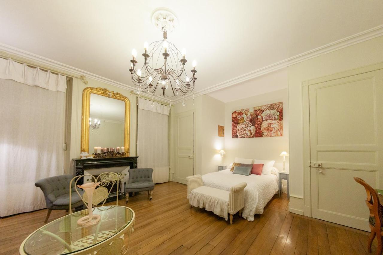 Le Jardin Des Lys Bed & Breakfast Gemmelaincourt Bagian luar foto