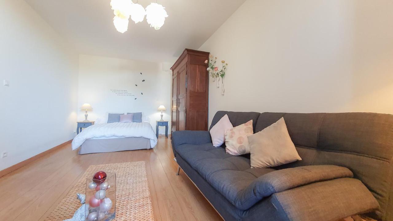 Le Jardin Des Lys Bed & Breakfast Gemmelaincourt Bagian luar foto